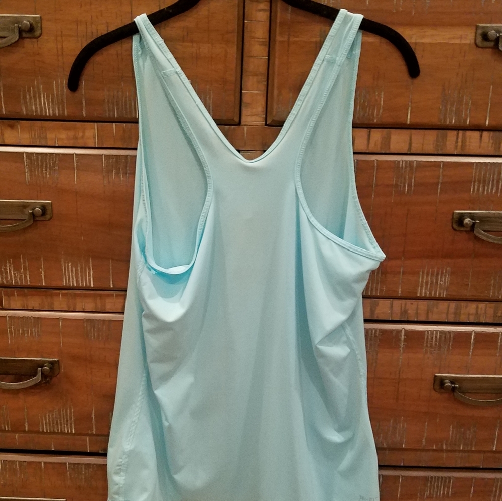 Nike Pro Dri-Fit Racerback Top - Picture 2 of 3